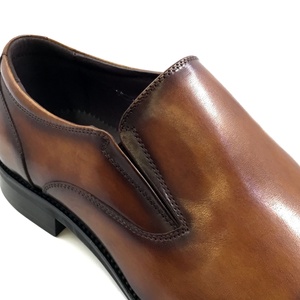 Mocassins Formels Confortables en Cuir Véritable Noir de Haute Qualité, Faits Main, Logo Personnalisé, Marque Originale, Collection Automne Légère - Product Image 5