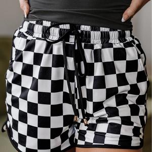 <span class=keywords><strong>Pantaloncini</strong></span> con coulisse con stampa a scacchiera da donna <span class=keywords><strong>pantaloncini</strong></span> con tasche Casual per pantaloni da donna estivi per <span class=keywords><strong>pantaloncini</strong></span> da donna - Product Image 2
