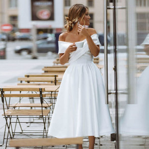Nouvelle <span class=keywords><strong>robe</strong></span> <span class=keywords><strong>de</strong></span> mariée en satin, col dégagé, élégante, simple, épaules dénudées - Product Image 1