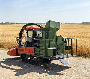 Conception moderne de ferme laitière : Moissonneuse de maïs ensilé avec rouleaux verticaux doubles précompressés - Product Image 3