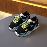 Chaussures de sport décontractées en gros pour hommes, femmes et enfants – Confortables, respirantes, avec doublure en maille, antidérapantes pour le printemps et l'automne