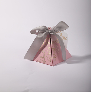 CSMD fabricants chinois fournisseurs en gros Yiwu bon marché merci lettrage rose cadeau pyramide faveurs boîte pour souvenirs <span class=keywords><strong>de</strong></span> mariage - Product Image 3