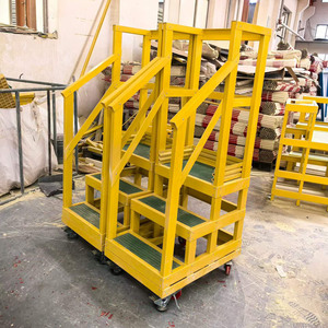 Échelle multi-étagères isolée en PRV stable et portable pour poste de transformateur - Product Image 3