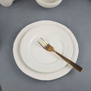 Juego <span class=keywords><strong>de</strong></span> <span class=keywords><strong>Vajilla</strong></span> <span class=keywords><strong>de</strong></span> Porcelana Blanca al por Mayor, Platos y Tazones, Bordes Repujados, Libre <span class=keywords><strong>de</strong></span> BPA, <span class=keywords><strong>Precio</strong></span> Accesible, Apto para Restaurantes - Product Image 4