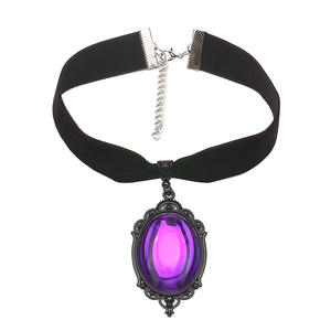 Collier gothique en velours, pendentif en cristal violet, alliage de zinc, forme ovale, bijoux de fête - Product Image 4