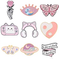Pin Kerah Kustom Personalisasi Enamel Keras Lembut Berkualitas Tinggi Lencana Anime Kartun untuk Souvenir Produsen Grosir