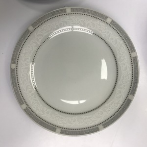 Assiettes à dîner en porcelaine d'Indonésie de 9,25 pouces, motif de fruits, avec décalcomanie de fraises, vaisselle en céramique fine, vente en gros - Product Image 5