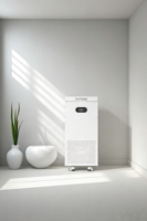 Bloc d'alimentation Dyness SC avec une batterie de 16,076 kWh. La capacité de la batterie au lithium est de 15,272 kWh. Livré avec des roues de voiture.