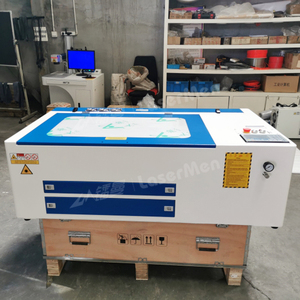 Mini máquina de corte por láser 6040 Máquina de corte por grabado láser pequeña Máquina de corte por láser Co2 de 80 vatios - Product Image 5