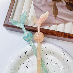 Qianjinは女性の女の子のためのカスタムヴィンテージヘアアクセサリーを受け入れますフィッシュテールシェイプセルロースアセテートヘアスティック - Product Image 6