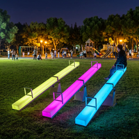Balançoire interactive double pour enfants, lumineuse à LED, pour l'extérieur, à énergie solaire, colorée, télécommandée, IP54