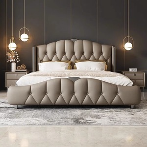 Letto Matrimoniale di Lusso Moderno in Pelle con Testiera Imbottita, Mobili per Camera da Letto di Alta Qualità - Product Image 2