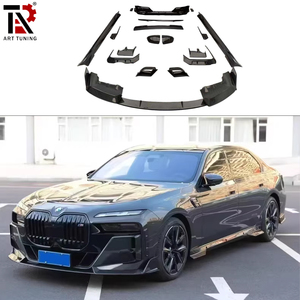 Kit Carrosserie M Sport en Fibre de Carbone Véritable pour <span class=keywords><strong>BMW</strong></span> Série 7 <span class=keywords><strong>G70</strong></span> <span class=keywords><strong>740i</strong></span> 760i 2023-2025 – Lame Avant, Diffuseur Arrière, Jupes Latérales - Product Image 1
