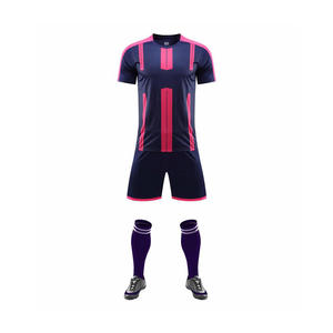 Мужская индивидуальная Футбольная форма - Product Image 1