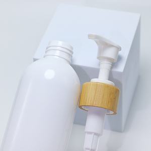 Botella de plástico personalizada con pantalla de seda PET reciclable de hombro plano de 300ml y 500ml para champú y lavado corporal - Product Image 3