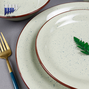 Color claro al por mayor logotipo personalizado 16 piezas Juego <span class=keywords><strong>de</strong></span> cena <span class=keywords><strong>de</strong></span> gres personalizado a buen precio y tiempo <span class=keywords><strong>de</strong></span> entrega rápido - Product Image 4