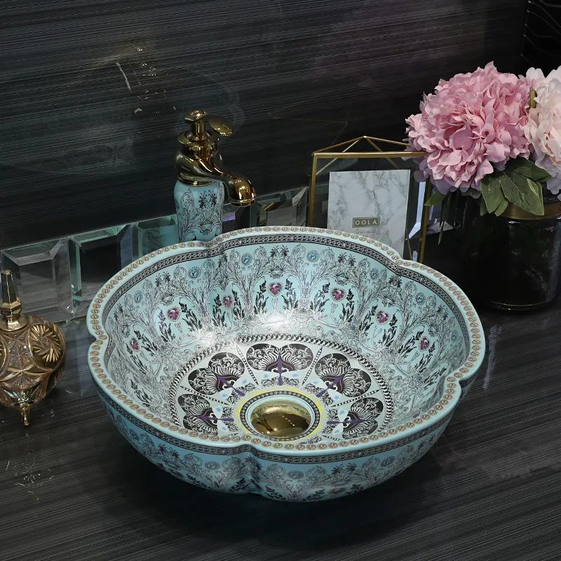 Exquisite Ceramic Wash Basin with Floral Design for Countertop Europe Vintage Style Handmade Lavabo Luxurious Artistic Washbasin