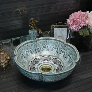 Exquisito lavabo de <span class=keywords><strong>cerámica</strong></span> con diseño floral para encimera, lavabo artístico de lujo hecho a mano de Estilo Vintage europeo - Product Image 1