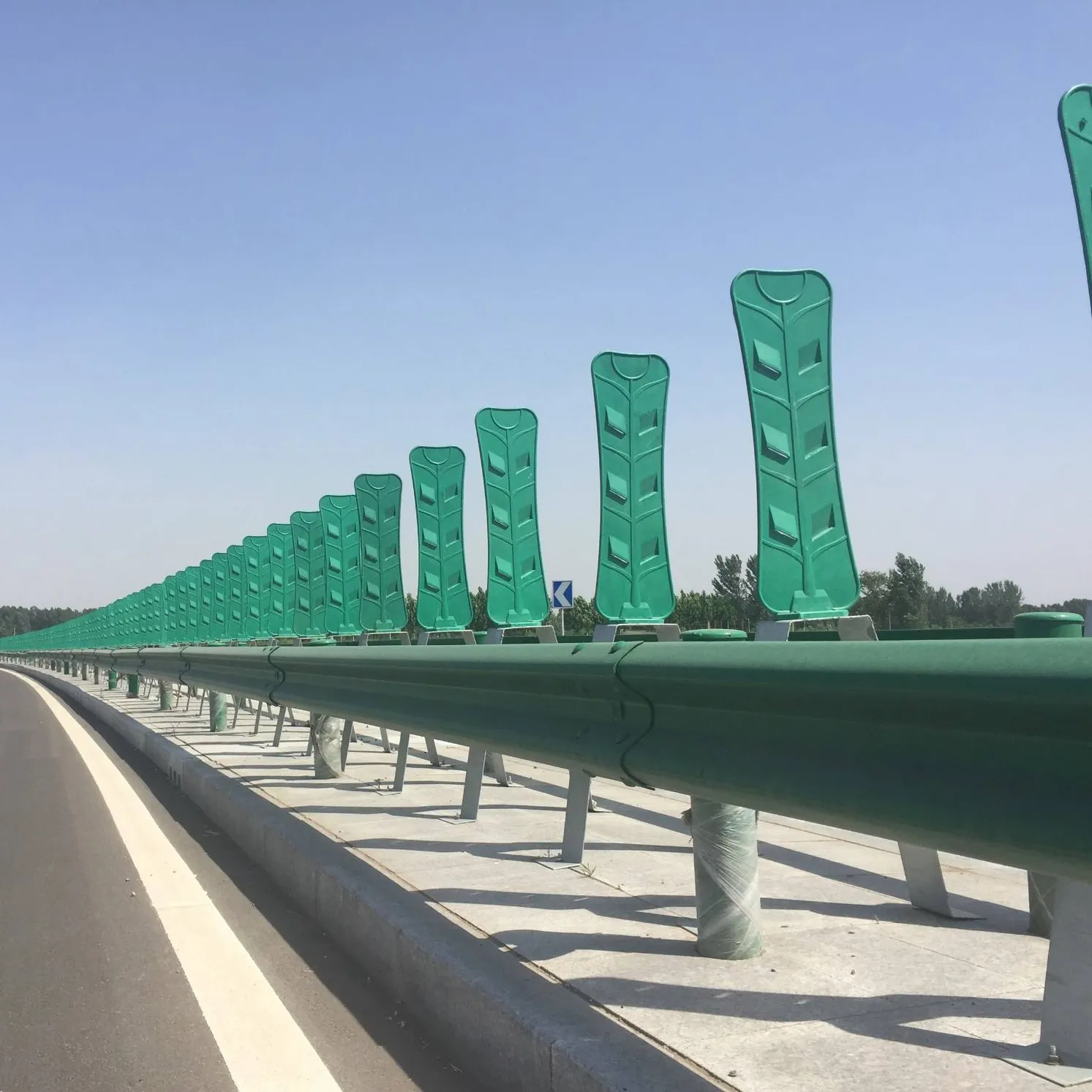 FRP GRP strutture di sicurezza del traffico verde in plastica antiriflesso pannello Anti abbagliamento scudo