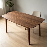 Table à manger en bois rectangulaire avec coins arrondis, pieds coniques, design moderne minimaliste, meubles pour la maison, cuisine, gain de place