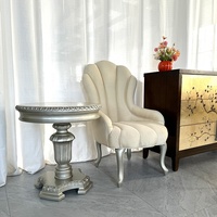 Fauteuil d'appoint de luxe personnalisé ultra confortable avec dossier capitonné style Queen, en velours doux et pieds en bois massif, tabouret de coiffeuse pour chambre à coucher