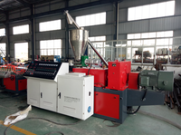 Machine pour fabrication de carreaux de bois