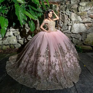 Mumuleo Robe de Quinceanera rose pailletée à épaules dénudées 2024 Applique dorée perlée Vestidos Vestidos De Baile Gown Sweet 15