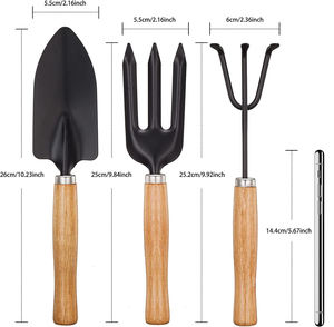 Mini ensemble d'outils de jardinage en trois pièces avec manche en bois, spatule, pelle, râteau pour le jardinage à domicile et les pots de fleurs - Product Image 4
