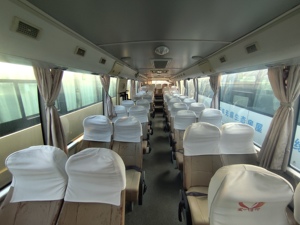 Autobús ZK6121 Usado en Buenas Condiciones, <span class=keywords><strong>42</strong></span> Asientos, Volante a la Izquierda/Derecha, Motor Diésel Manual, Listo para Conducir, de Henan, China - Product Image 6
