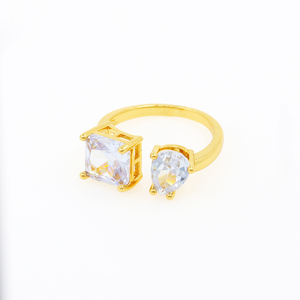 Anello Bypass Toi Et Moi Regolabile in Ottone Placcato Oro 18K <span class=keywords><strong>con</strong></span> Due Pietre CZ Taglio Smeraldo Quadrato e a Goccia - Product Image 6
