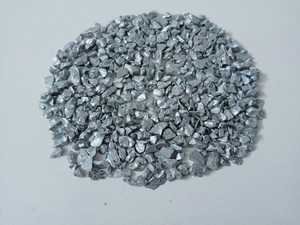 Premium Quality Silver Coated Glass Crumb Stone Chips Solid for Resin Art Lighting Outdoor Decorations Medical for Bedroom - Product Image 3