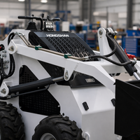 Minipala Gommata Compatta CE ISO EPA con Motore Diesel da 35 CV, 700 kg, con Benna, Trivella, Spazzaneve, Trituratore Forestale, Martello Demolitore e Scavatrice a Catena