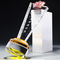 Partager trophée de sport Crystal personnalisé coupe fabrique trophée en métal