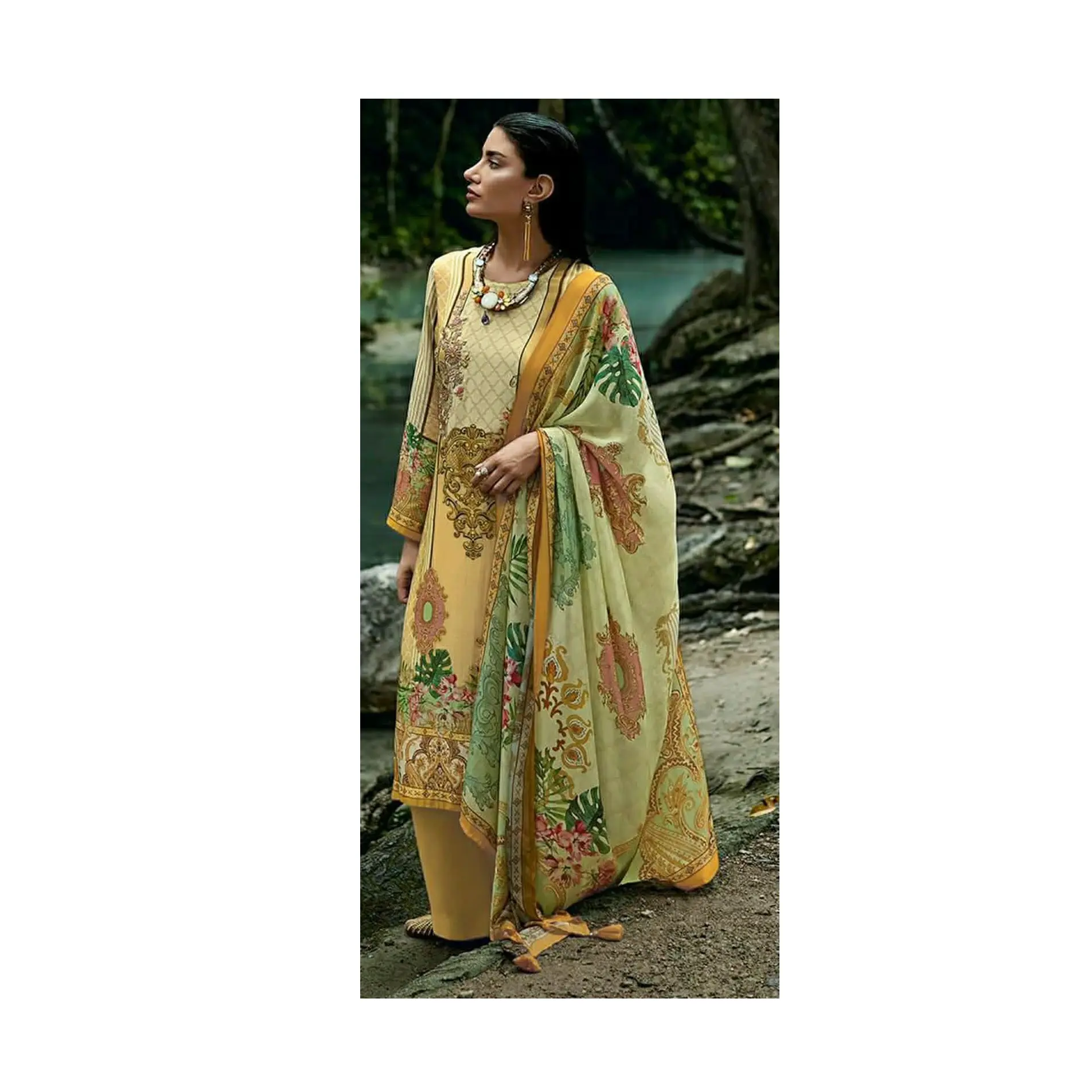 Vestito da prati Pakistani di design stampato in cotone ad alta richiesta per occasioni di matrimonio e ricevimento a prezzo all'ingrosso