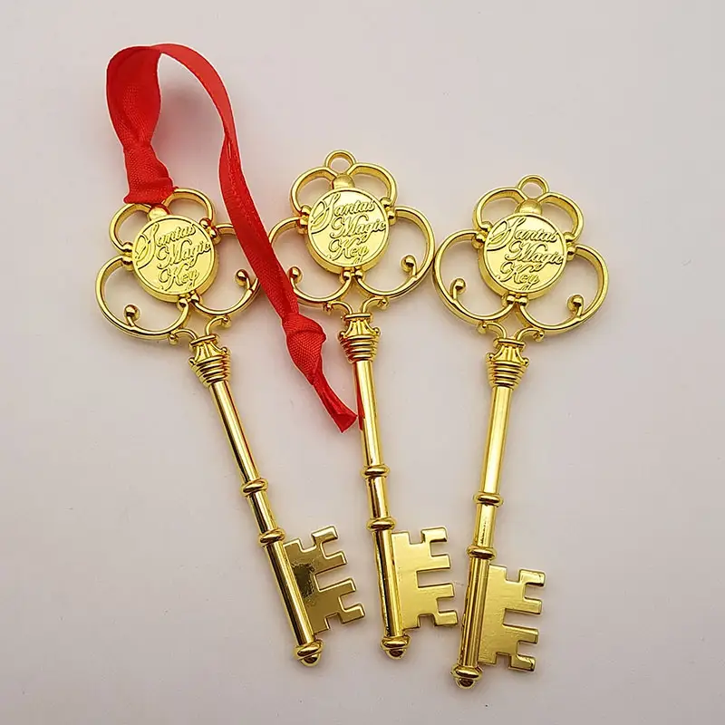 Đồ Trang Trí Cây Thông Noel Đồ Trang Trí Ngày Lễ Kim Loại Vàng 3D Santa Magic Key Với Ribbon