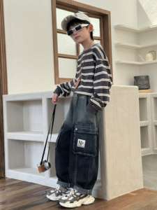 Pantalones cargo de mezclilla holgados para niños con múltiples bolsillos - Product Image 6