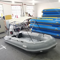 Bateau semi-rigide gonflable en aluminium de 10 pieds Rib 300 avec moteur hors-bord de 15 ch
