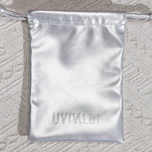 Bolsa de Almacenamiento de Cuero PU Ecológica de Alta Calidad para Banco de Energía, con Estampado Personalizado en Relieve, Impermeable, con Cordón - Product Image 2