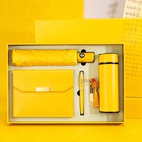 Coffrets cadeaux promotionnels personnalisés : parapluie, carnet et stylo avec tasse isotherme pour promotion
