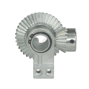 Dispositivo con Ingranaggio Conico Unidirezionale e Semi-Circolare per Interruttore di Terra - Product Image 2
