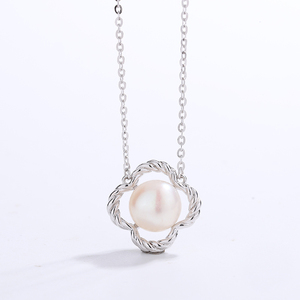 <b>Copper</b> Twisted Rope Clover Frame Freshwater Pearl Pendant Necklace Lucky Floral Minimalist Jewelry for Women - Product Image 3