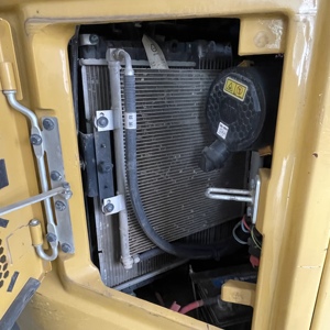รถขุดขนาดเล็ก CAT 306 CR มือสอง 6 ตัน รถขุดไฮดรอลิกแบบตีนตะขาบ บูมหมุนได้ รถขุดขนาดกะทัดรัด - Product Image 5