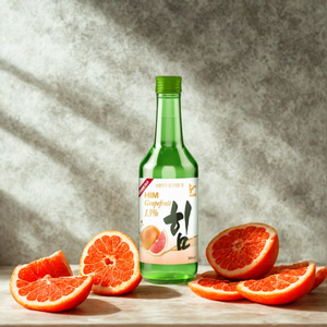 Soju de Corée Liqueur traditionnelle coréenne de haute qualité aromatisée aux fruits 360ml prête à boire Bouteille en verre fabriquée au Vietnam Fabricant - Product Image 1