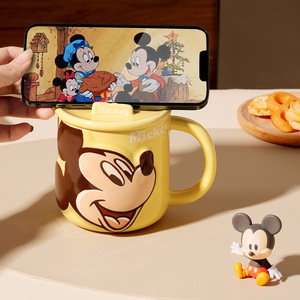 Mug en céramique <span class=keywords><strong>Mickey</strong></span> <span class=keywords><strong>Minnie</strong></span> Donald Duck Daisy avec support pour téléphone, couvercle et support, tasse à café mignonne pour enfants - Product Image 3