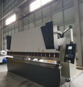 Máquina de Doblado Automática Sincronizada de 110/125 Toneladas, <span class=keywords><strong>3.2</strong></span> Metros, Doble Servo CNC, Motor de Rodamiento, para Mecanizado de Chapa Metálica de Acero Inoxidable - Product Image 4
