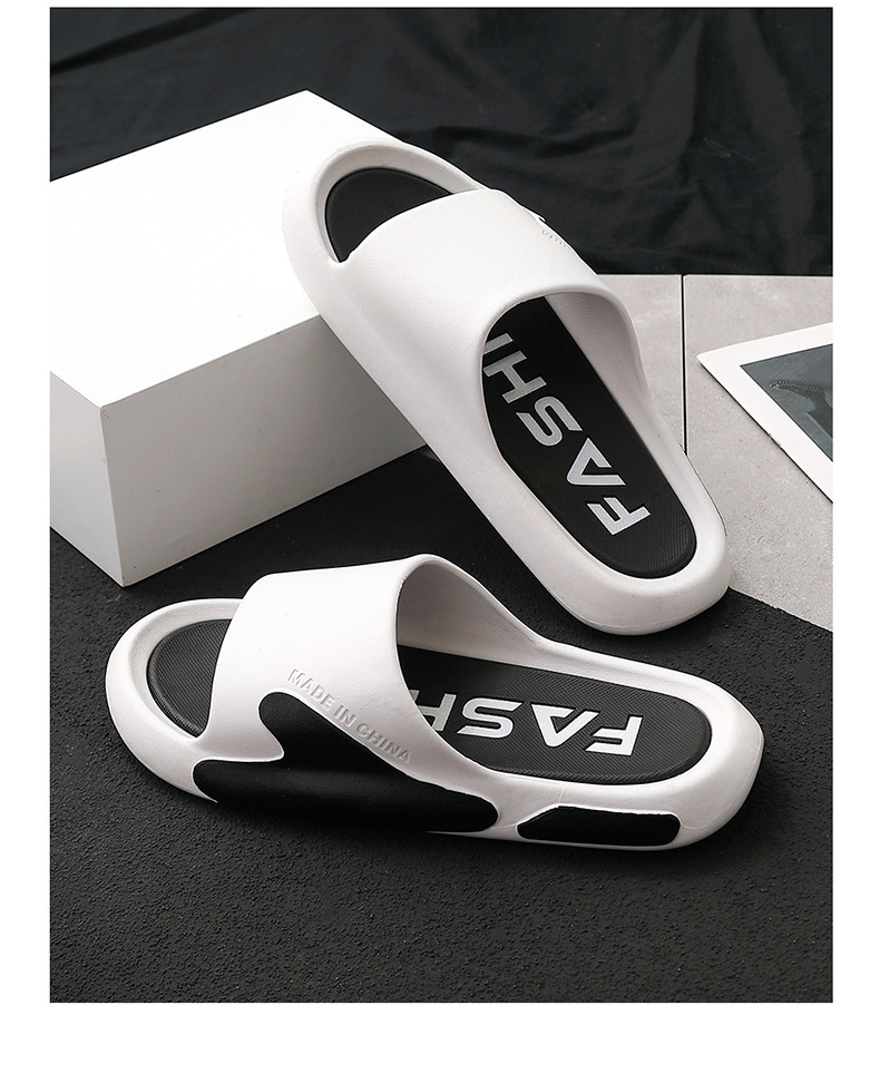 New Fashion Men PVC Slippers Slide Sandals Beach Soft Sole Flat Shoes Home Bath Slipper