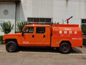 Nuevo BAIC Warrior 4X2 Diésel, 2 Toneladas, Camión Cisterna de Agua para Incendios Forestales, Todoterreno, Rescate, 5001-7000L, EURO 5, Manual, 30-65M - Product Image 5