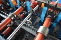 Machine de formage de panneaux de carreaux en acier pour colonnes, neuve, avec commande PLC et moteur, à vendre
