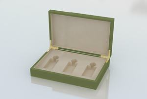 Caja de Madera MDF para Perfume de Lujo con Logotipo Personalizado Volenx, Acabado Brillante, Aprobado por BV/REACH, 260x190x55mm, Cajas de Color Personalizado - Product Image 6