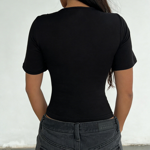 เสื้อยืดแขนสั้นคอวีแต่งลูกไม้สำหรับผู้หญิง ทรงเข้ารูป ผ้าถัก สีพื้น เสื้อลำลองแฟชั่นฤดูร้อน - Product Image 5